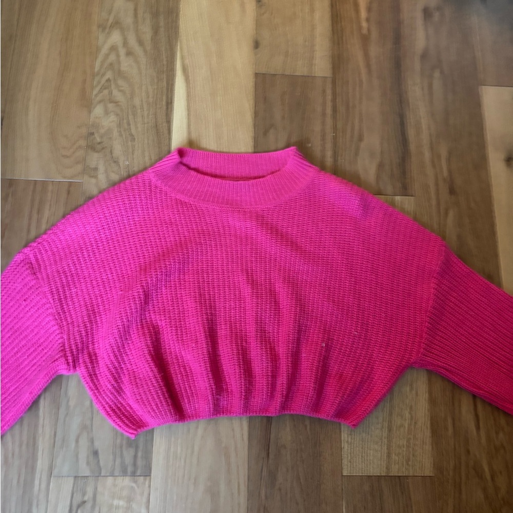 pink cropped sweater